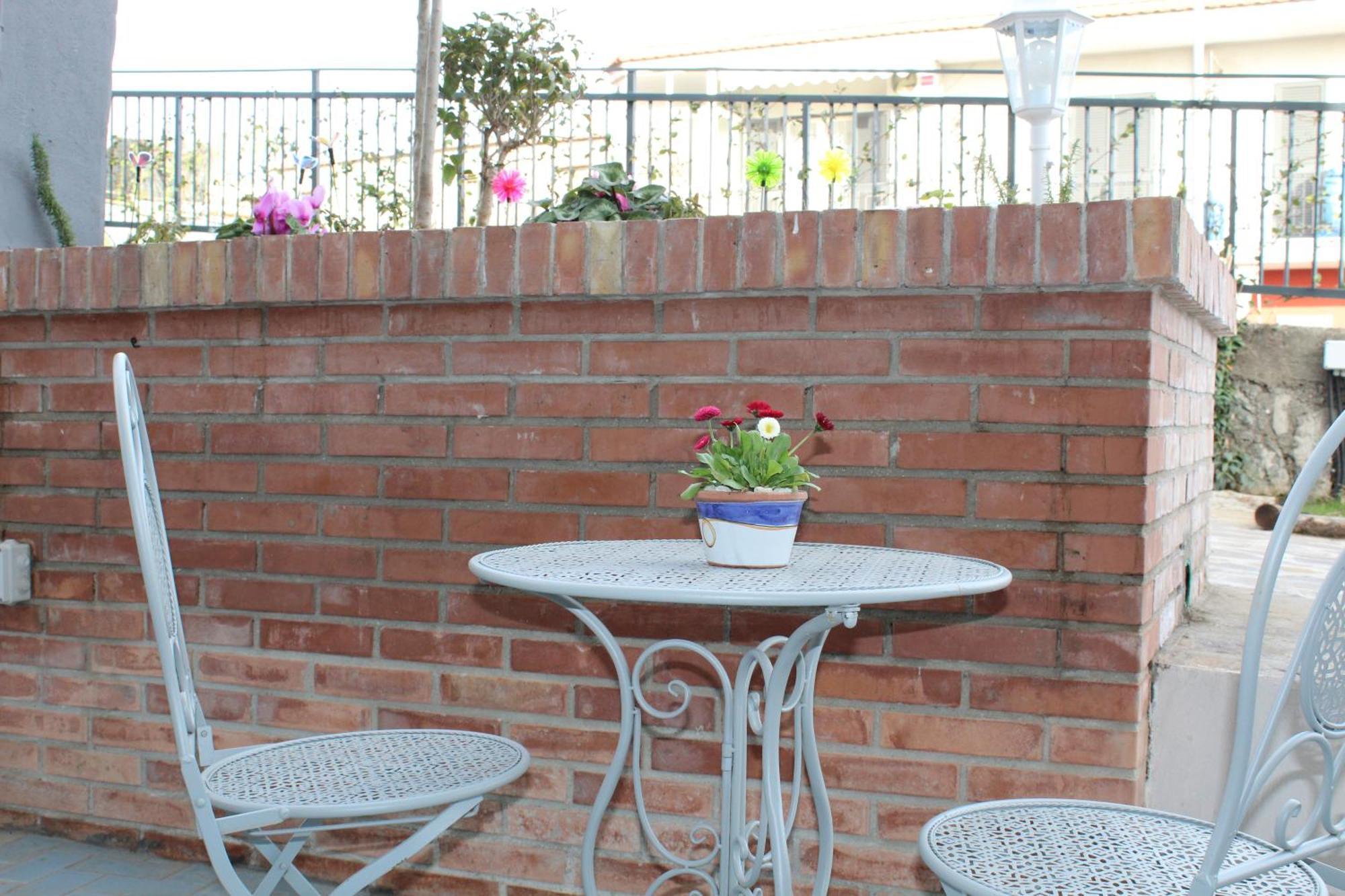 Il Giardino Dei Glicini Panzió Ercolano Kültér fotó